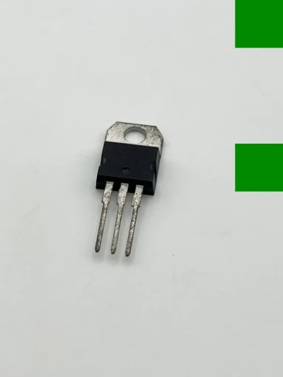 L7815