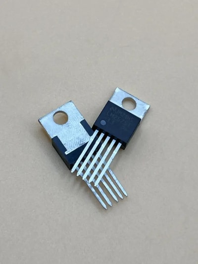 LM2575T-3.3 switching regulator