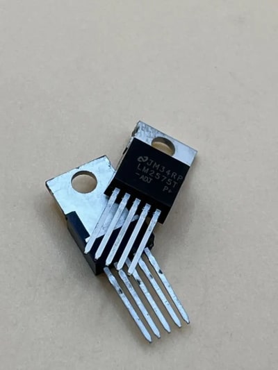LM2575T-ADJ switching regulator