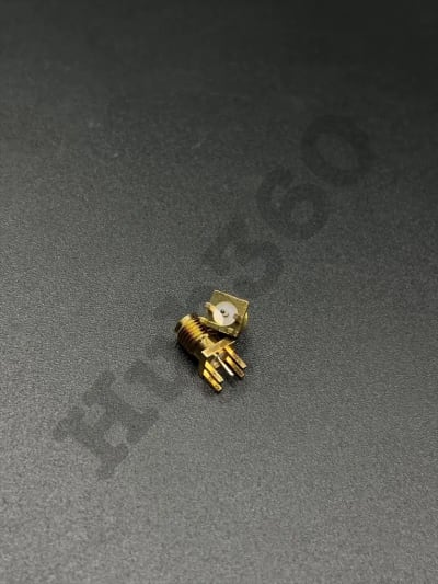 Male SMA socket