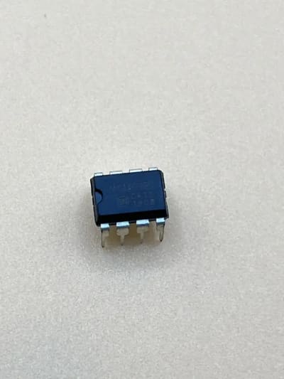 MC1403 low Voltage reference