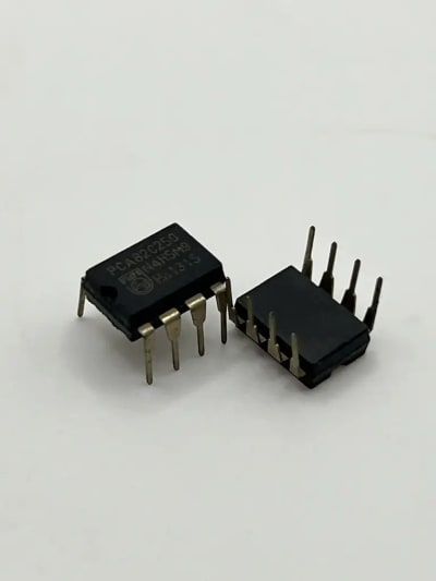 PCA82C250N driver transceiver