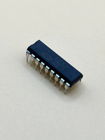 PT2262 Wireless remote control chip