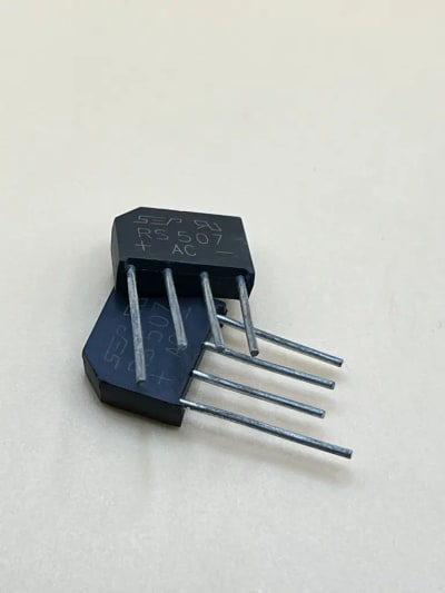 RS507 5A 700V bridge rectifier