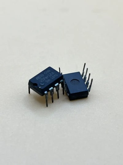 VIPER12 power chip