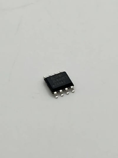 XL4001E1 SOP8 DC-DC chip