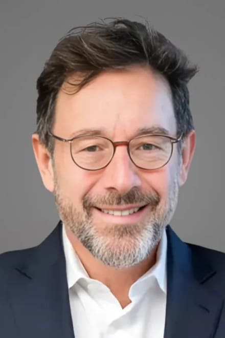 Prof. Claudio 