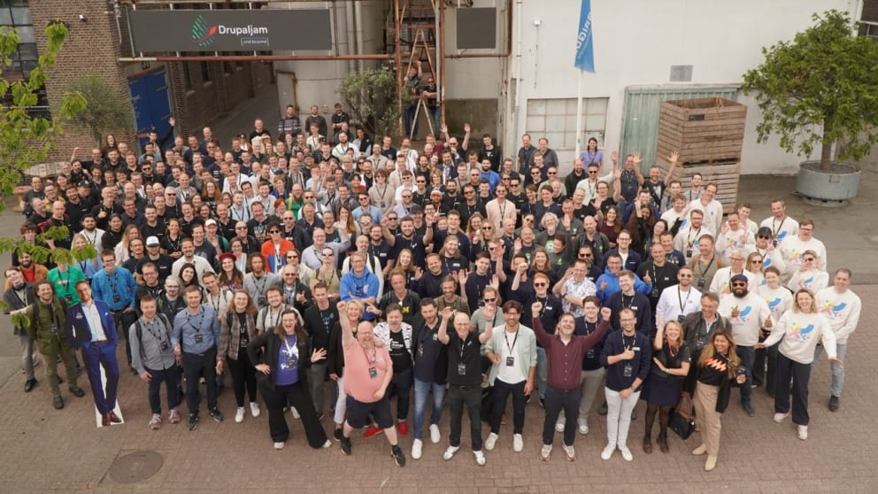 Group pic of all attendees