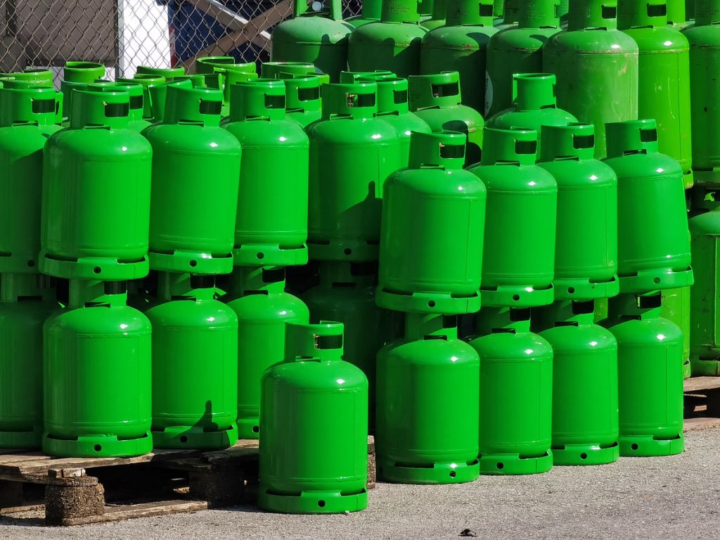 Nigeria Cooking Gas Prices Climb to N2,000 per kg