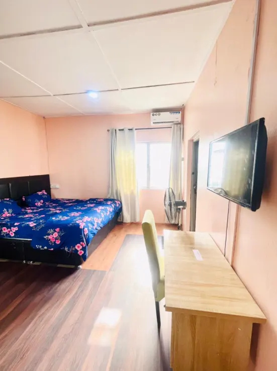 Queen Room