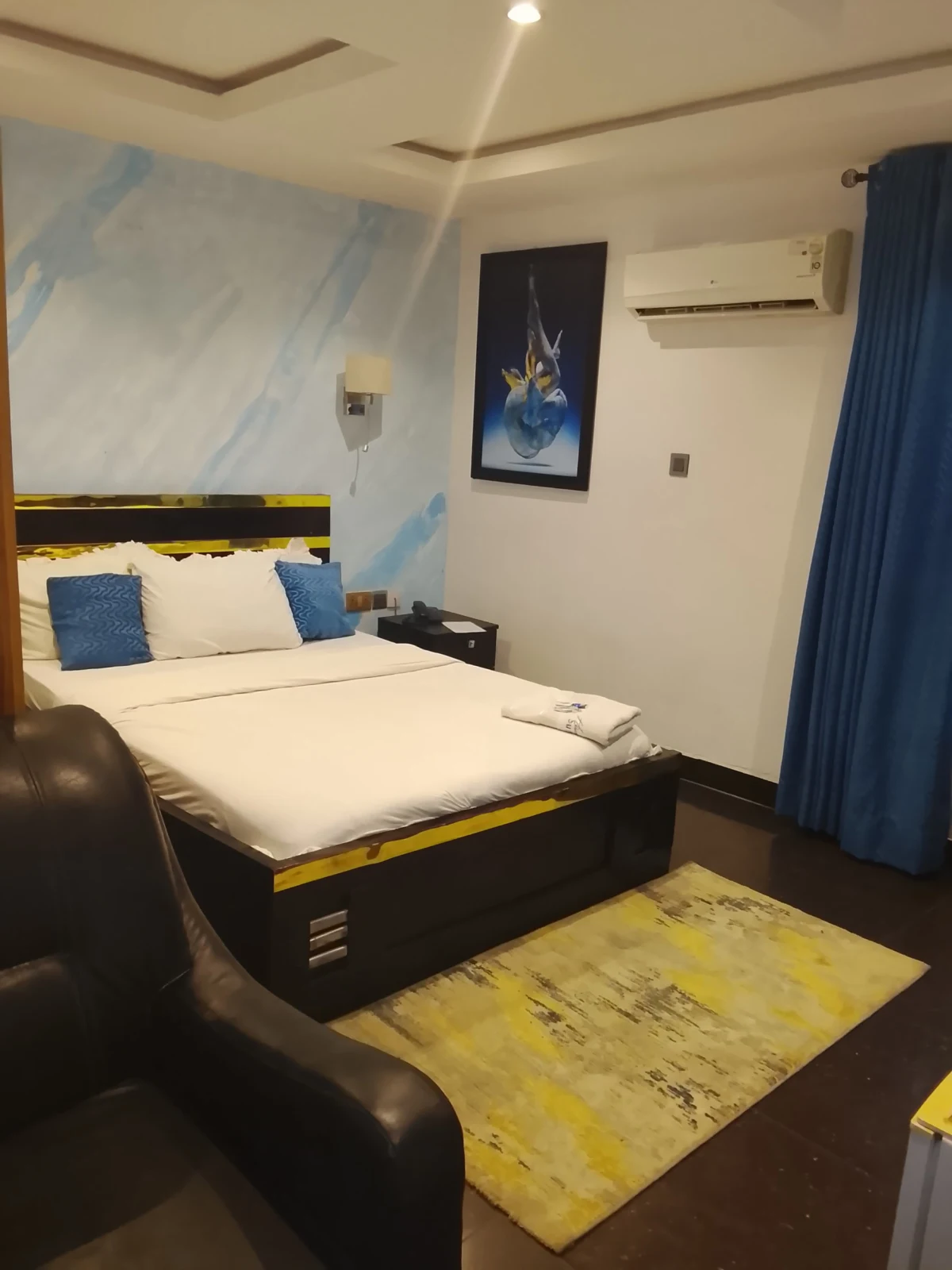 Queen Room