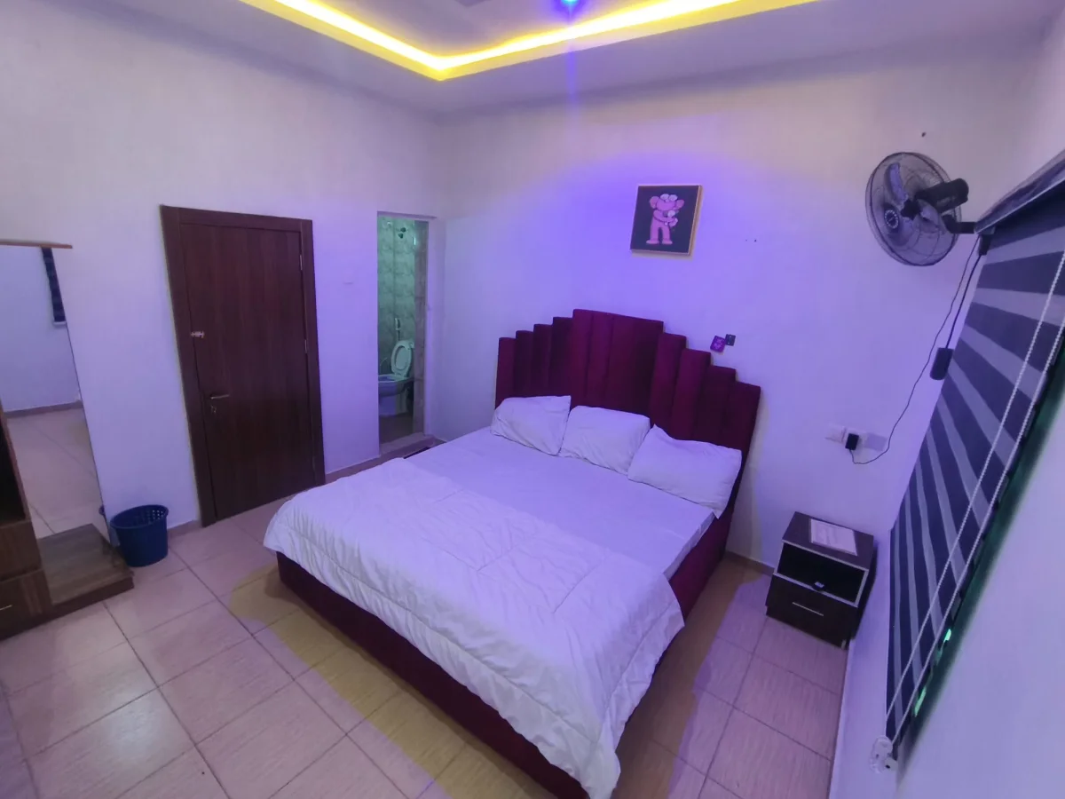 King Room