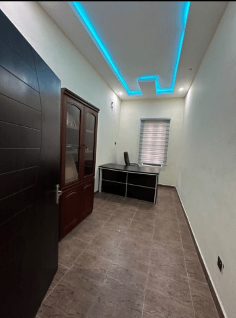 Duplex in Bashorun 12