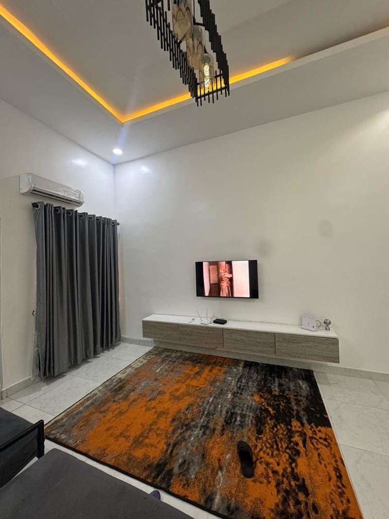 Apartment in Iyanganku GRA 17