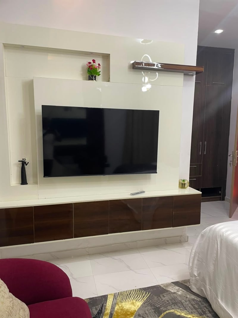 Apartment in Ikolaba Estate 15
