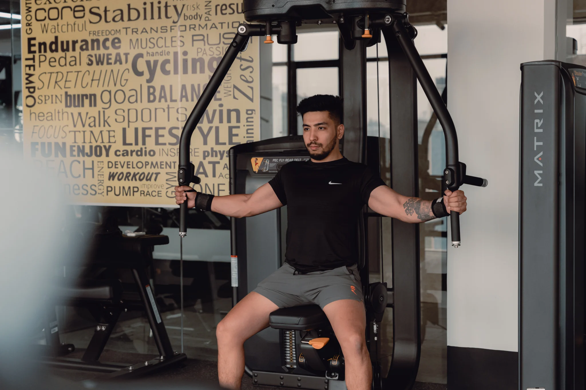 home workout plan for office workers