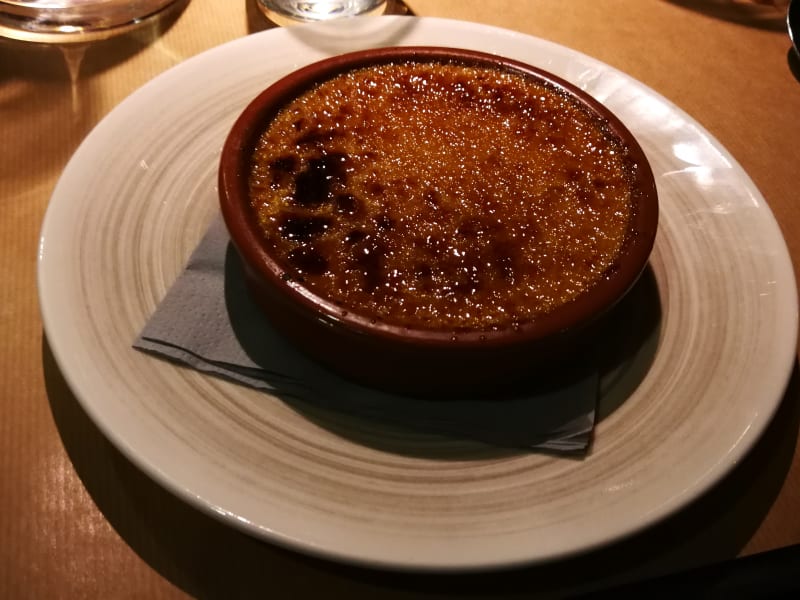 Crème brûlée at Le Goût des Autres