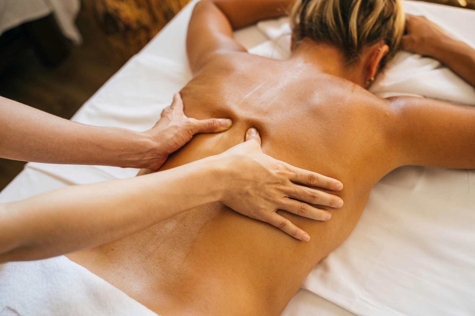 Anti-Cellulite Massage