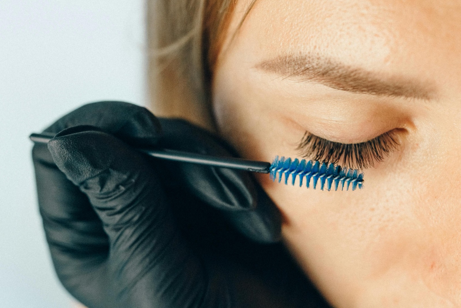 Eyebrow Threading