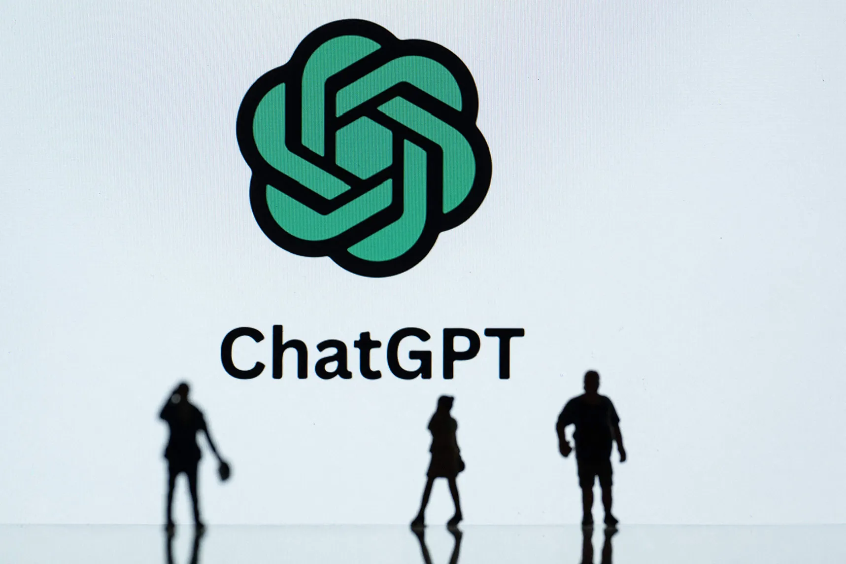 Stalking victim sues OpenAI, claims ChatGPT fueled her abuser’s delusions and ignored her warnings
