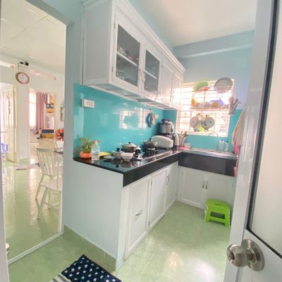 https://res.cloudinary.com/dqh0wvgmg/image/upload/v1777811077/nha-dat/ytpigdjc5skwdeeuhclg.jpg