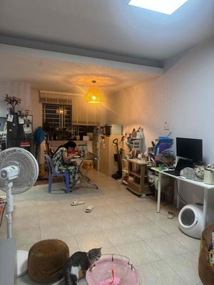 https://res.cloudinary.com/dqh0wvgmg/image/upload/v1778038506/nha-dat/owsly1aagigtvilweoeq.jpg
