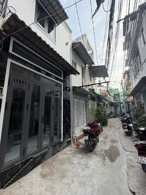 https://res.cloudinary.com/dqh0wvgmg/image/upload/v1778332721/nha-dat/m14je3zbtzqcam66rsvd.jpg