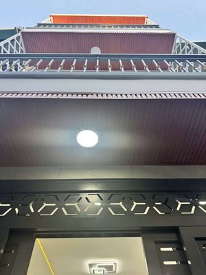 https://res.cloudinary.com/dqh0wvgmg/image/upload/v1781955552/nha-dat/wh16ivxavba3mehucxif.jpg