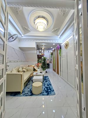 https://res.cloudinary.com/dqh0wvgmg/image/upload/v1782524441/nha-dat/m2eodj23whu2hebfbnpt.jpg