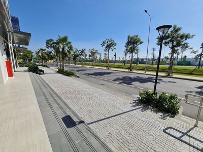 https://res.cloudinary.com/dqh0wvgmg/image/upload/v1783991049/nha-dat/enuf6xmkopcse9oy6yzw.jpg
