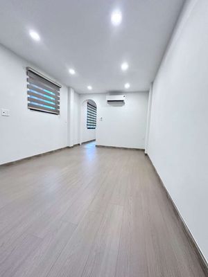 https://res.cloudinary.com/dqh0wvgmg/image/upload/v1785750949/nha-dat/tgngljy1fulhpxcoo0az.jpg