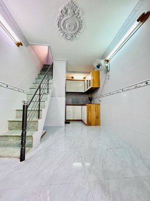 https://res.cloudinary.com/dqh0wvgmg/image/upload/v1785750950/nha-dat/kpask0umbup5nosrtifh.jpg