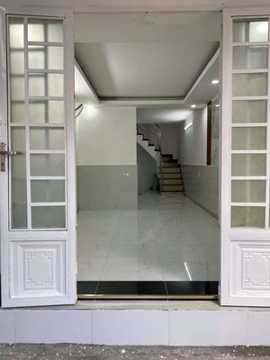 https://res.cloudinary.com/dqh0wvgmg/image/upload/v1785756148/nha-dat/quw7c2ozoxfv1hamzaxn.jpg