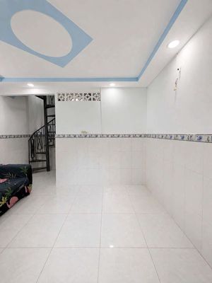 https://res.cloudinary.com/dqh0wvgmg/image/upload/v1785901212/nha-dat/tdjd3eigpo8jx6ixibbx.jpg