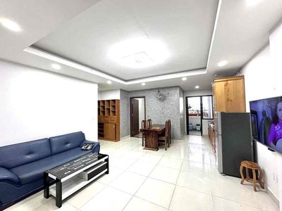 https://res.cloudinary.com/dqh0wvgmg/image/upload/v1785909294/nha-dat/r6x5a8xbrmwtjxfxt3uj.jpg