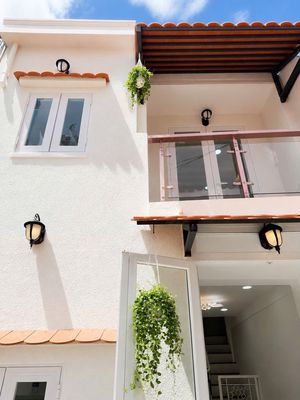 https://res.cloudinary.com/dqh0wvgmg/image/upload/v1789625693/nha-dat/f8onkw5hmvkjsyt6iakt.jpg
