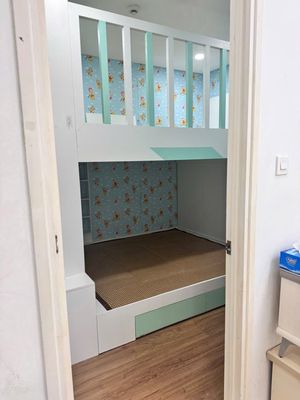 Bán căn hộ 2PN, 51m2 Nguyễn Hữu Thọ, 3,4 tỷ VND - Sổ hồng - Chính chủ