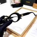 Gucci Black & Golden Premium Women's Sunglasses-thumb-1