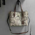 Coach Mollie With Shell Print Tote Bag-thumb-1