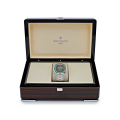 Patek Philippe Nautilus 5711/113P-001 Platinum Emeralds Black Dial-thumb-5