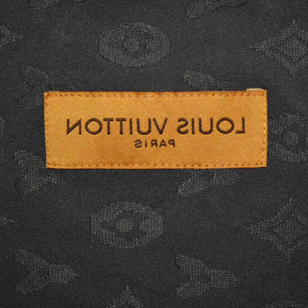 Louis Vuitton Grey Premium Quality Half Sleeve T-shirt-4