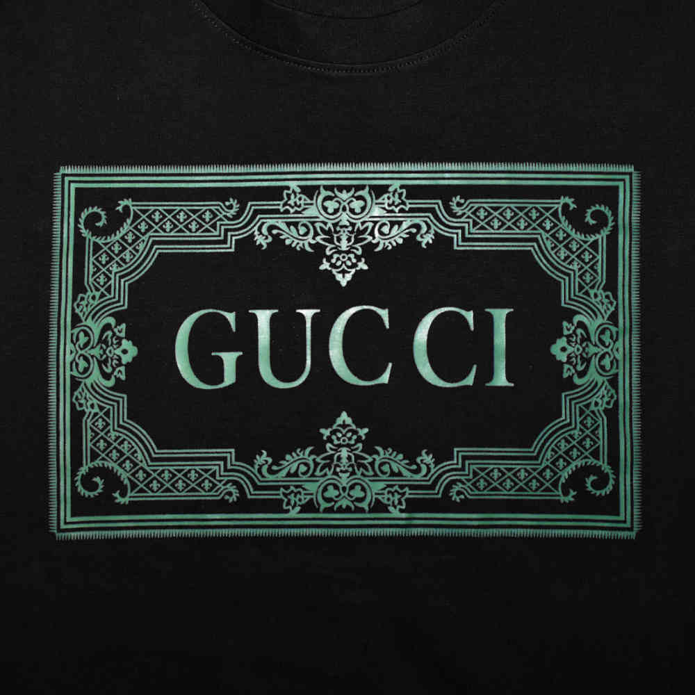 Gucci Black Premium Quality T-shirt-3