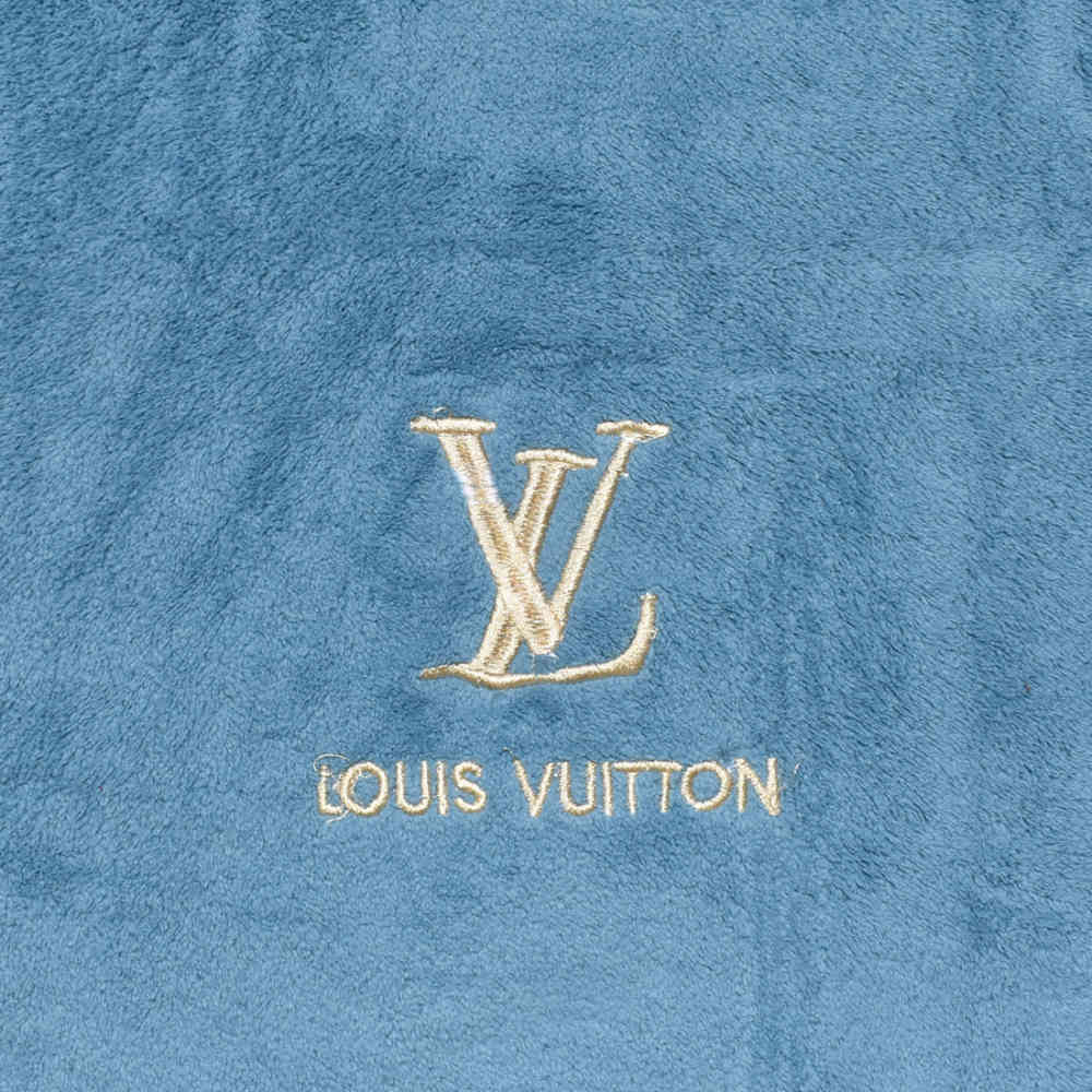 Louis Vuitton Embroidered logo Sky Blue Towels - Set of 2-1