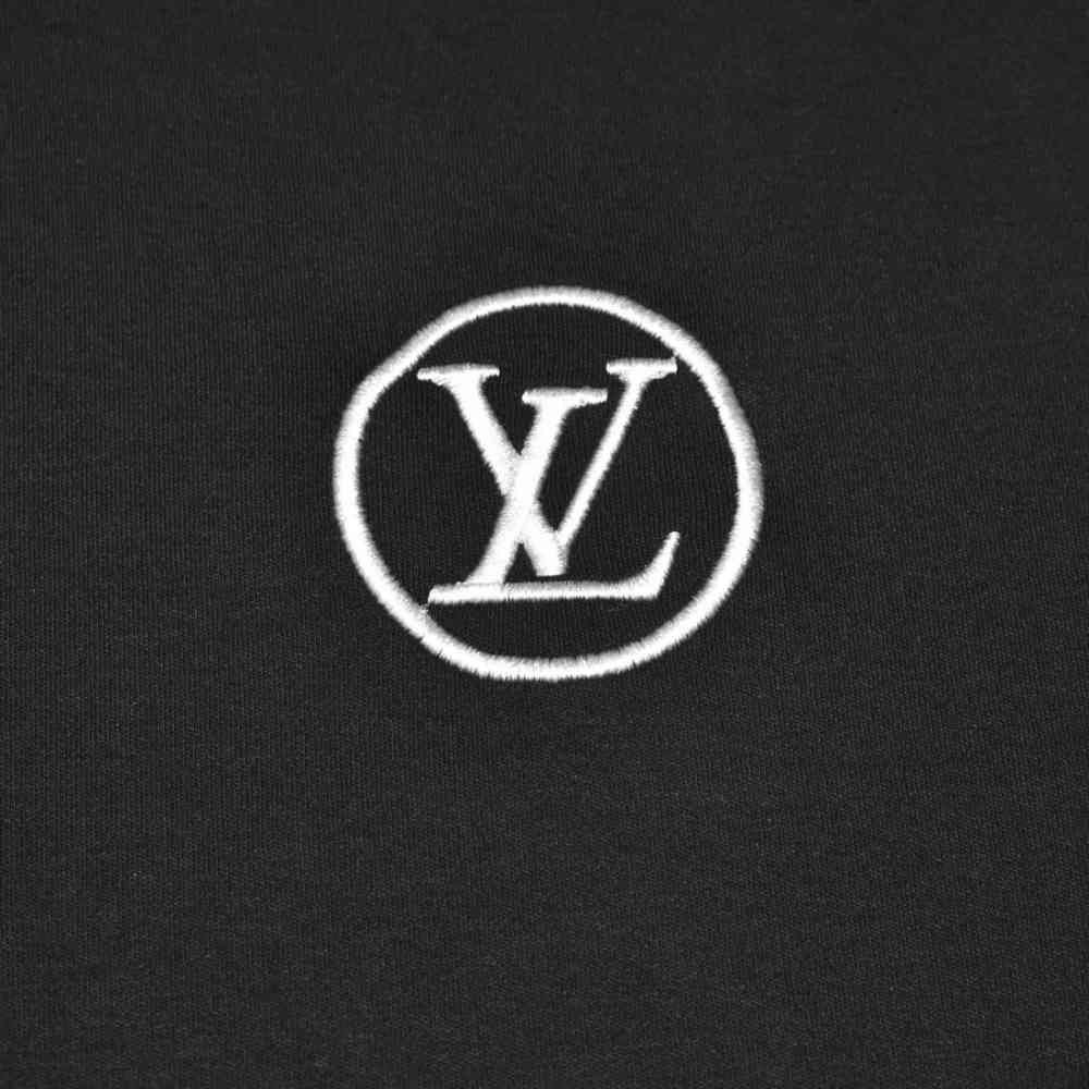 Louis Vuitton Monogram logo Black T-shirt & Shorts Combo-thumb-3
