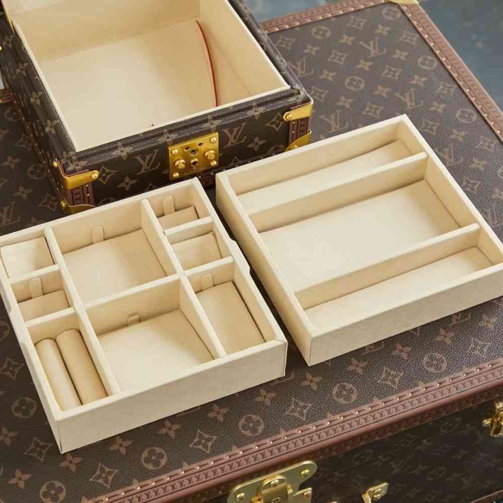 Louis Vuitton Brown Luxury Jewellery Box-thumb-2