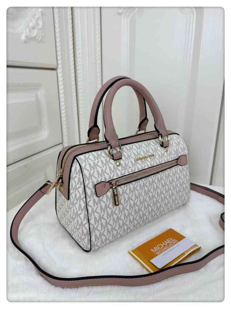 White/pink Michael Kors Marilyn Small Saffiano Black Leather Handbag