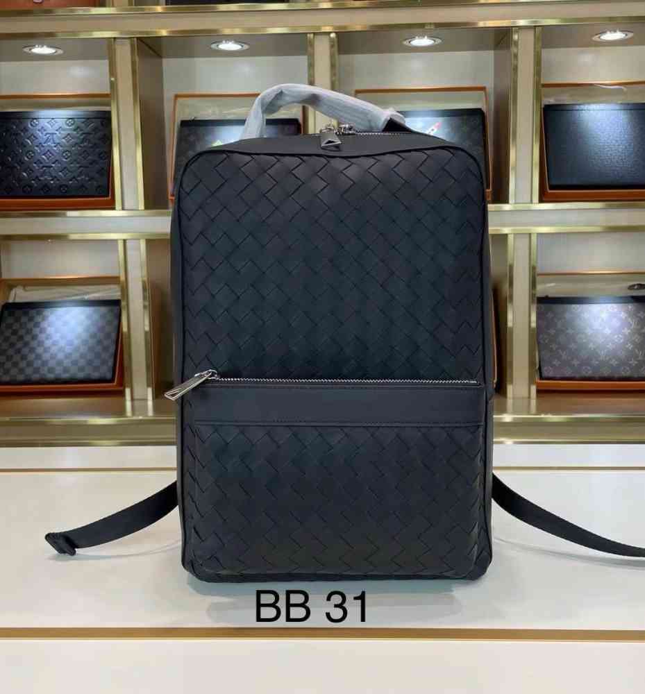 Bottega veneta Black Premium Vertical Paddy Crossbody Bag-thumb-1