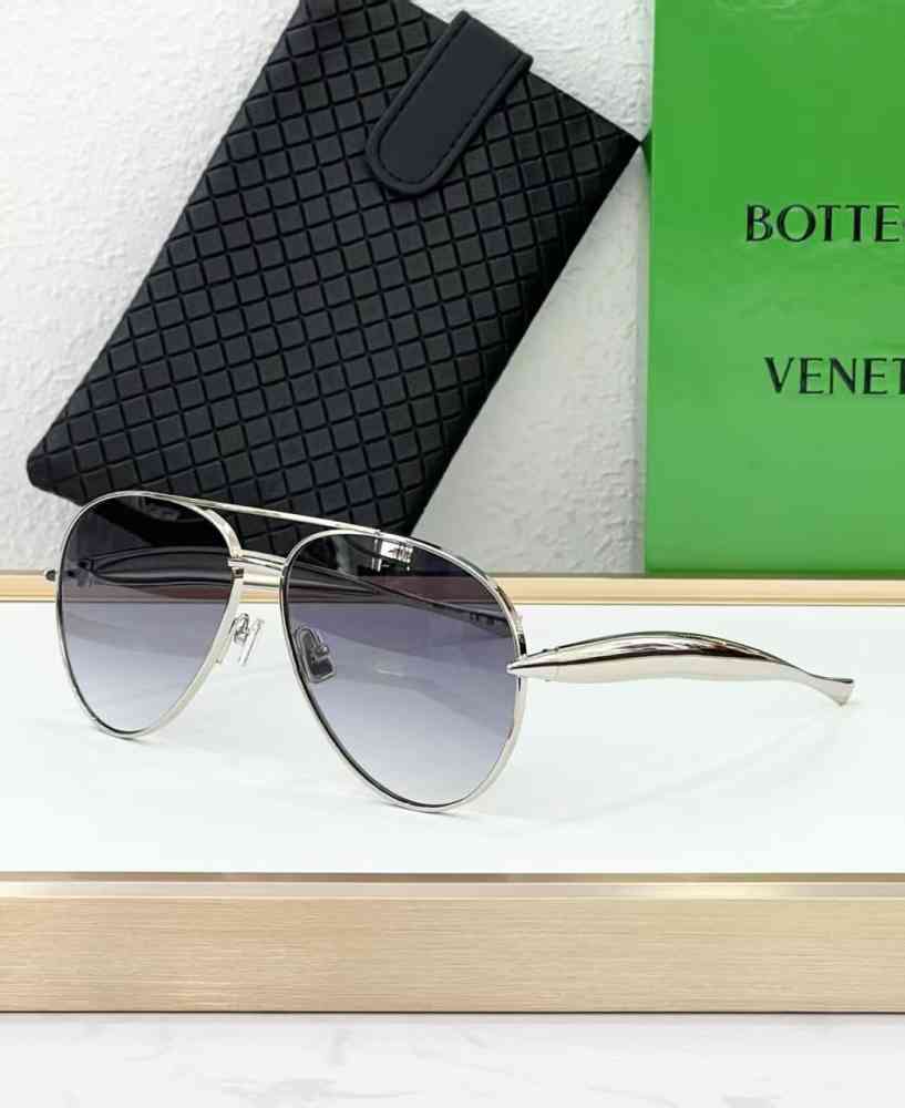 Grey Bottega Veneta Brown Luxury Sunglasses