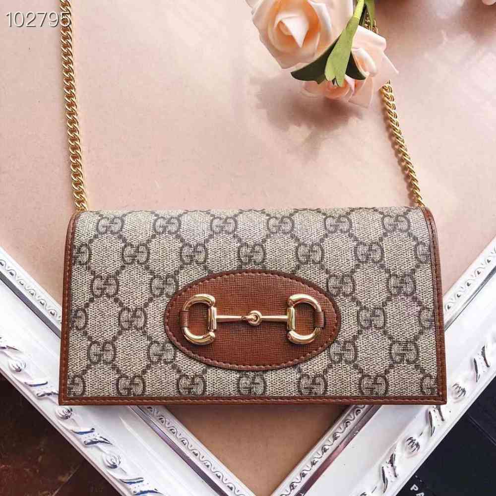 Gucci Beige GG Supreme Wallet-On-Chain Sling Bag-thumb-0