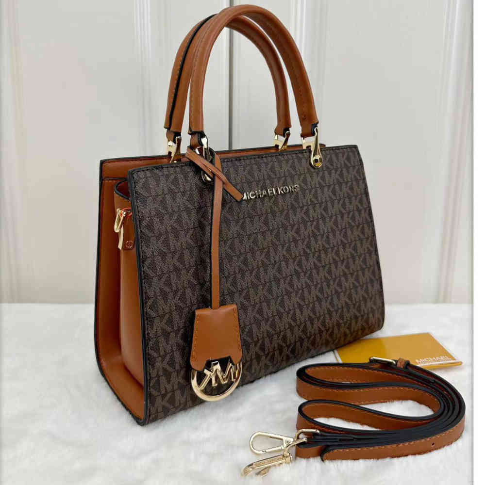 Brown Michael Kors Jet Set Medium Logo Pocket White & BrownTote Bag